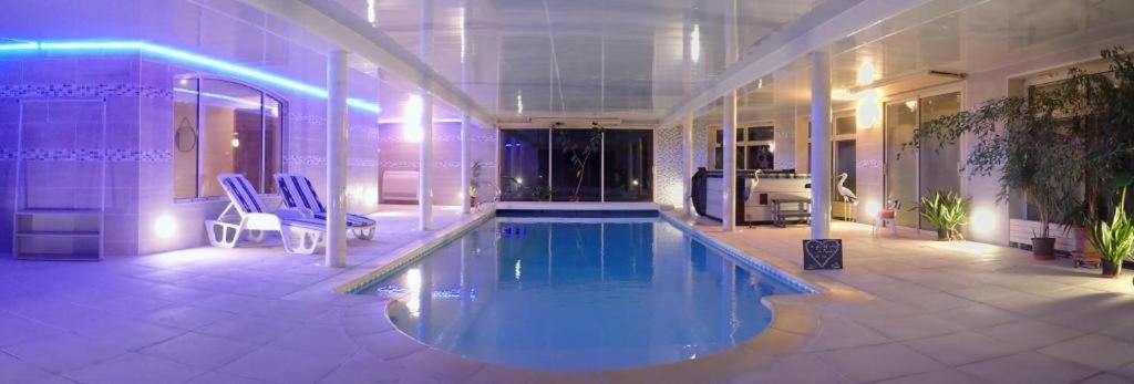 Au Charme Du Lac Piscine & Spa 2 Форж-лез-О Экстерьер фото